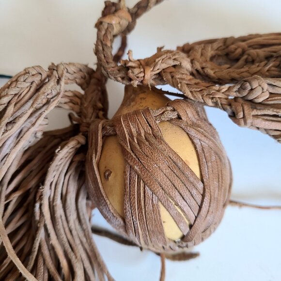 African decorative art. Body decor. - Picture 6 of 6